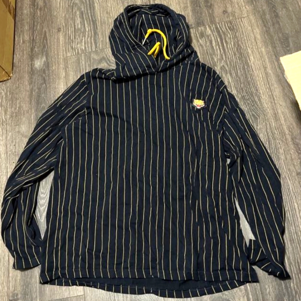 Denim and Flower Large Sweatshirt - Picture 1 of 7